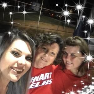 Meet your Posher, Beverly